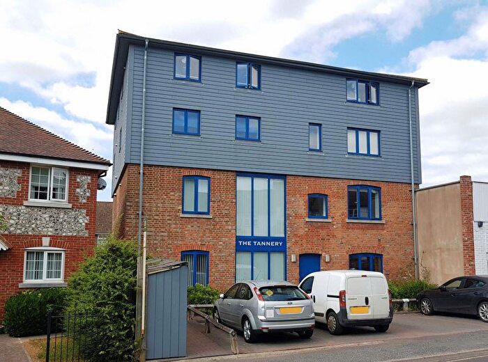 1 Bedroom Apartment To Rent In Tanyard Lane, Steyning, BN44