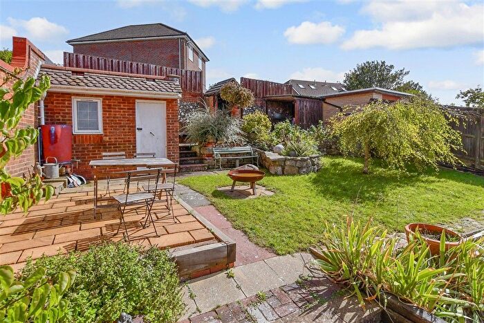 2 Bedroom Semi-Detached House For Sale In Norwich Drive, Brighton, East Sussex, BN2