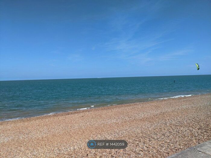 1 Bedroom Flat To Rent In Walcheren Close, Deal, CT14