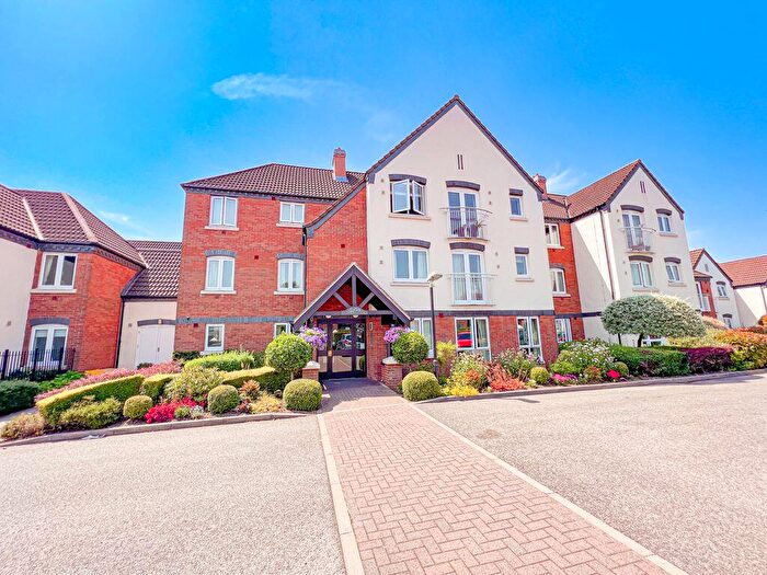 1 Bedroom Retirement Property For Sale In Hunters Court, Chester Road, Streetly, B74