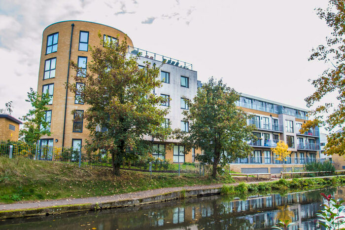 1 Bedroom Apartment To Rent In Smeaton Court, Hertford, SG13