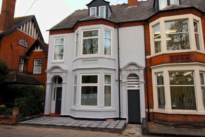 6 Bedroom Property To Rent In Regent Place, Rugby, CV21