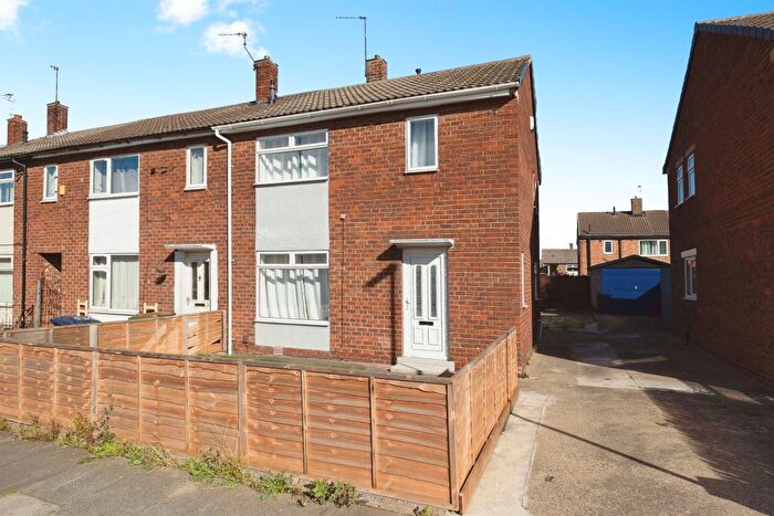3 Bedroom Semi-detached House For Sale In Langdale Crescent, Middlesbrough, TS6