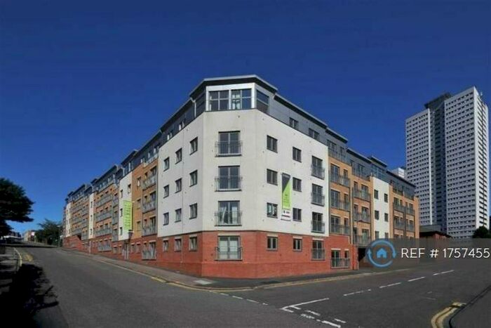 2 Bedroom Flat To Rent In City Walk Apartments, Birmingham, B1