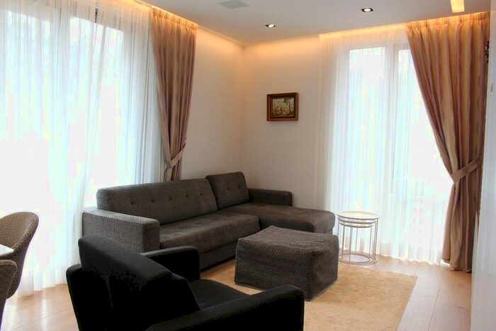 2 Bedroom Flat To Rent In Duchess Walk, London, SE1