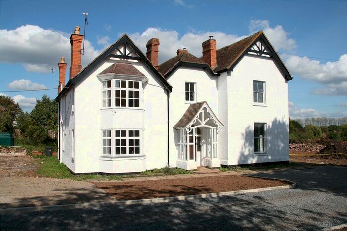 6 Bedroom Detached House For Sale In Stocks Lane, Leigh Sinton, Malvern, Worcestershire, WR13