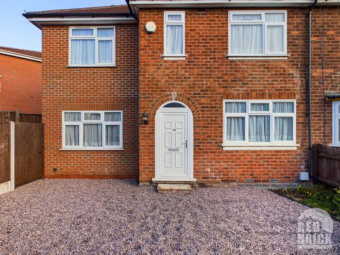 3 Bedroom End Of Terrace House To Rent In Silksby Street, Coventry, West Midlands, CV3