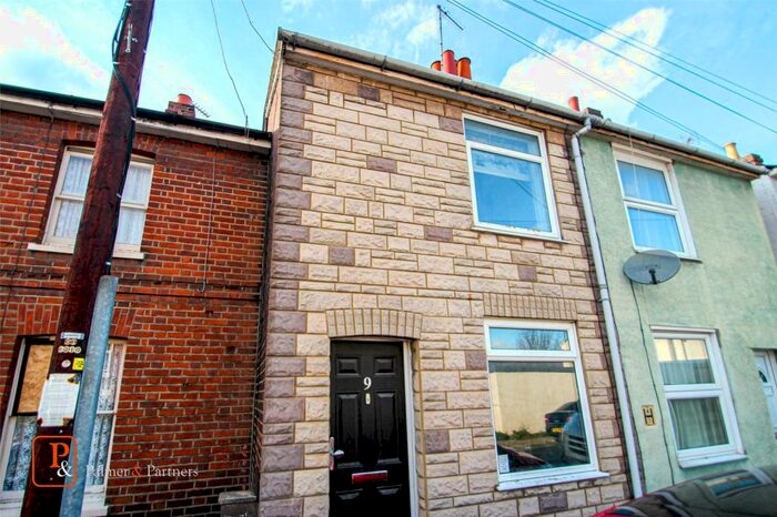 2 Bedroom Terraced House To Rent In Cannon Street, Colchester, Essex, CO1