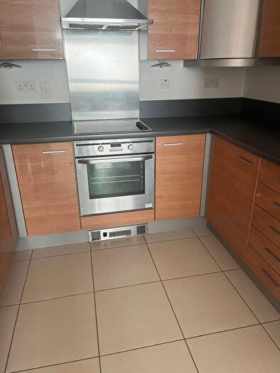 1 Bedroom Flat To Rent In High Street, London, Stratford, E15