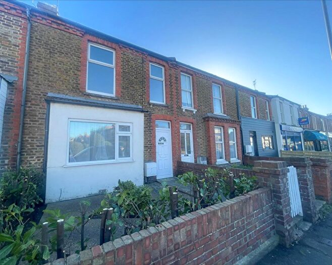 3 Bedroom Terraced House To Rent In Seaside, Eastbourne, BN22