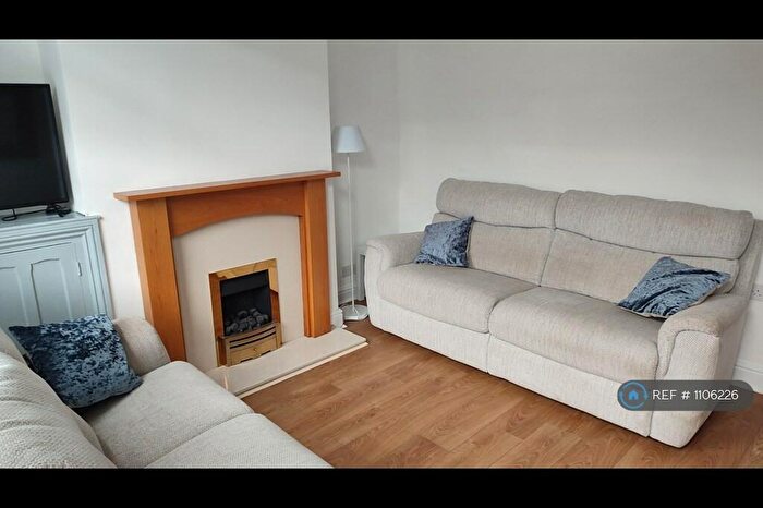 2 Bedroom Terraced House To Rent In River Street, Stockport, SK1
