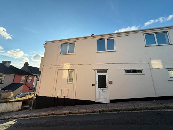 1 Bedroom Flat To Rent In Riga Terrace, Plymouth, PL3