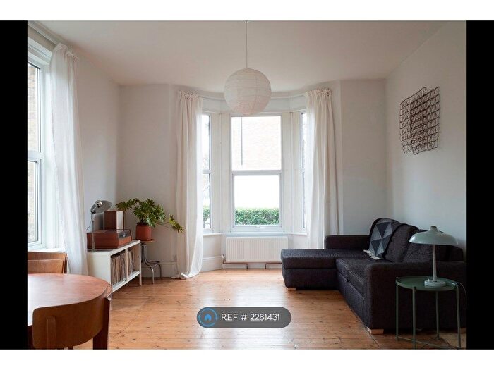 1 Bedroom Flat To Rent In Plashet Rd, London, E13