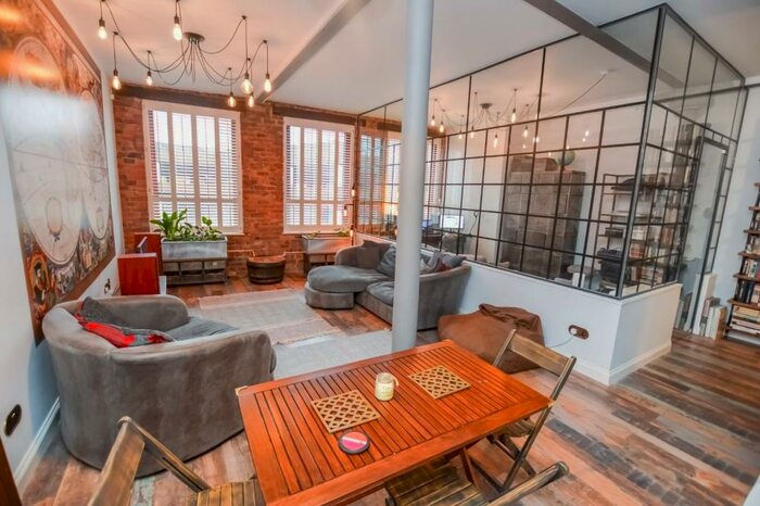 2 Bedroom Apartment To Rent In Smithfield Buildings, Tib Street, Northern Quarter, Manchester, M4