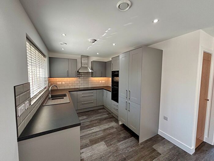 2 Bedroom Detached Bungalow To Rent In London Road, Brandon, IP27