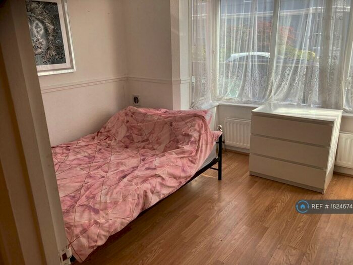 Studio To Rent In St Nicholas Street, Coventry, CV1