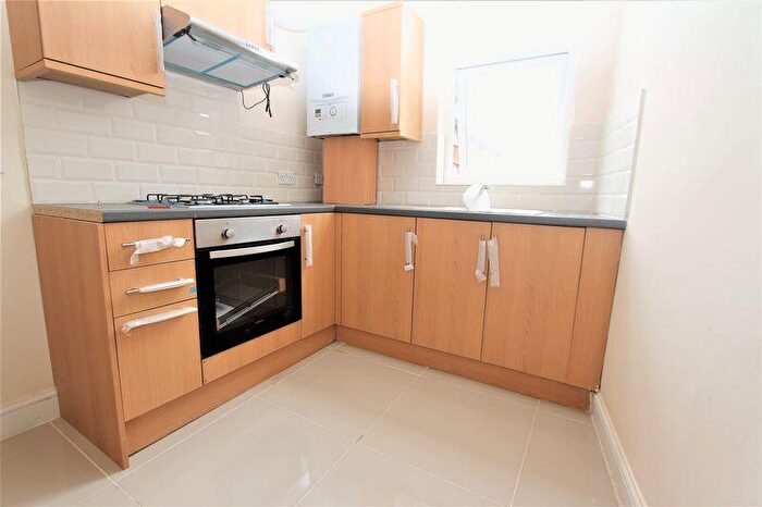 1 Bedroom Flat To Rent In Friern Barnet Road, New Southgate, N11