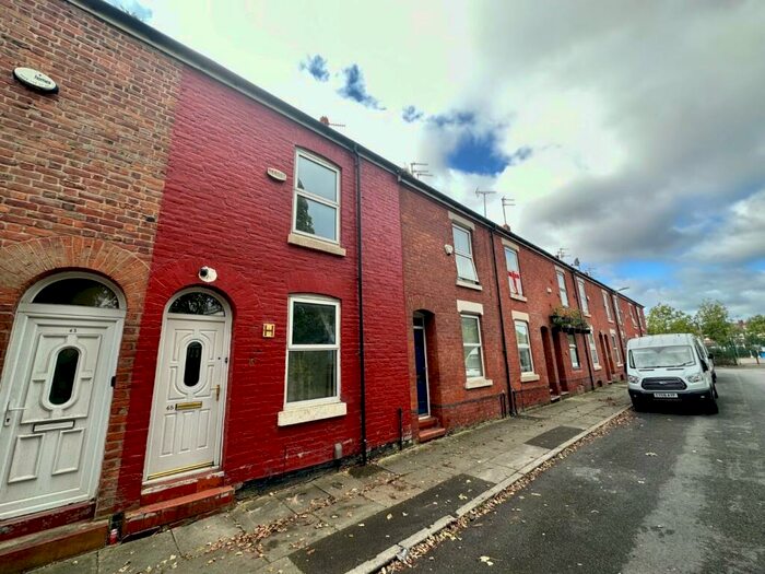 2 Bedroom Terraced House To Rent In Alpha Street, Salford, M6