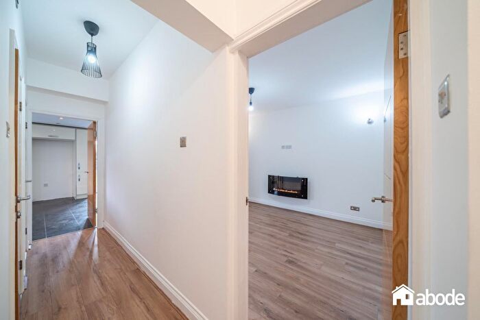 7 Bedroom Semi-detached House For Sale In Rosemoor Drive, Liverpool, L23