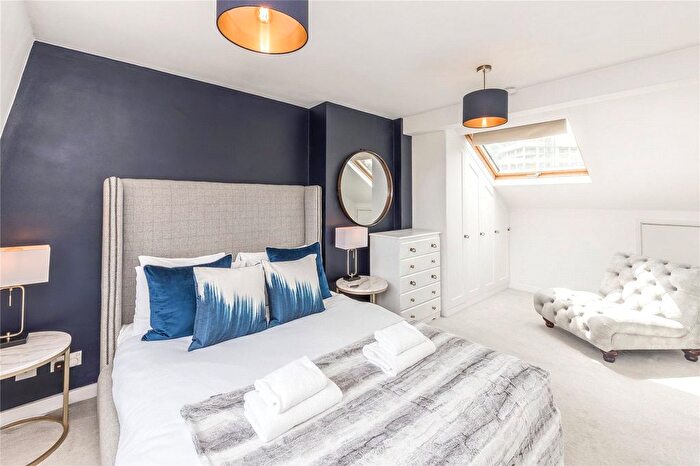 2 Bedroom Flat To Rent In Severus Road, London, SW11