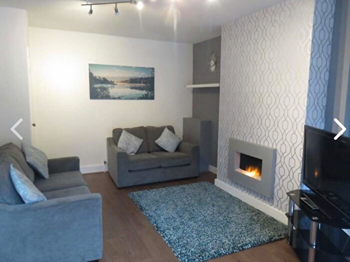 2 Bedroom Terraced House To Rent In Argie Road, Leeds, West Yorkshire, LS4