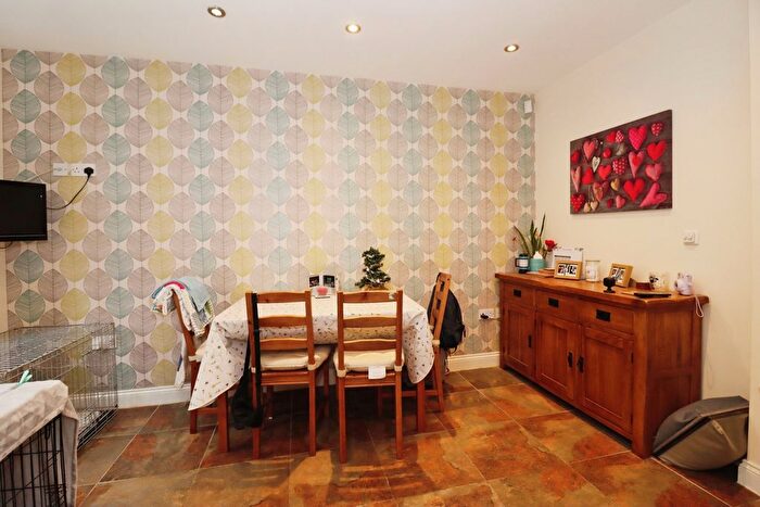 2 Bedroom Detached House For Sale In Bellevue Road, Kingswood, Bristol, Gloucestershire, BS15