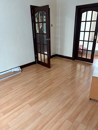 4 Bedroom End Of Terrace House To Rent In Whitton Avenue East, Greenford, UB6