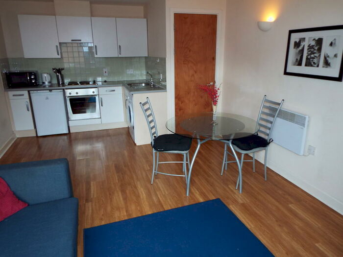 1 Bedroom Apartment To Rent In Cranbrook House, Hockley, NG1