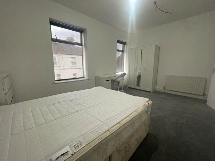 5 Bedroom Terraced House To Rent In Miskin Street, Cathays, CF24