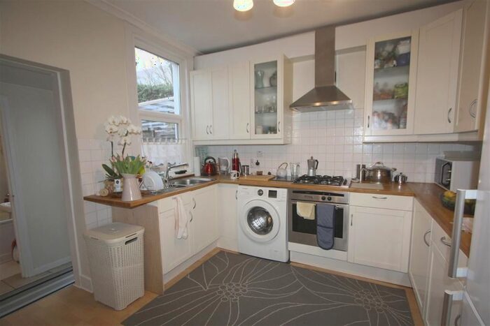 2 Bedroom End Of Terrace House To Rent In Tavistock Road, London, E15