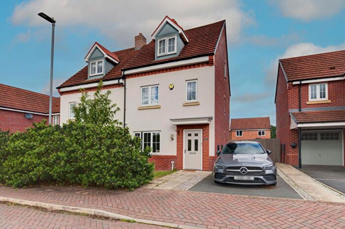 4 Bedroom Semi-Detached House For Sale In Harry Houghton Road, Sandbach, CW11