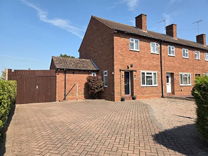 3 Bedroom End Of Terrace House For Sale In Layamon Walk, Stourport-On-Severn, DY13