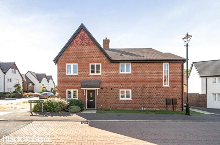 2 Bedroom Semi Detached House For Sale In Severus Place, Beckenham, BR3