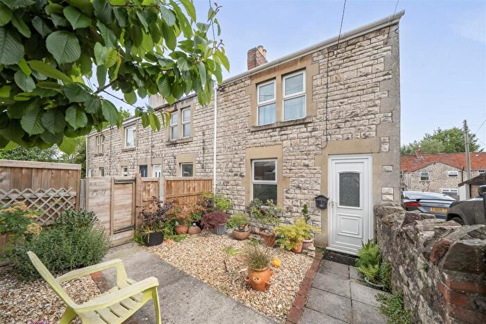 3 Bedroom End Of Terrace House For Sale In Elm View, Midsomer Norton, Radstock, BA3