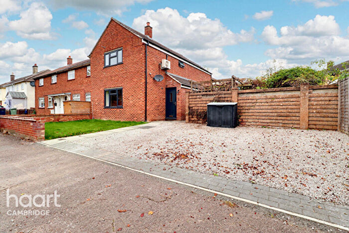 3 Bedroom End Of Terrace House For Sale In Colville Road, Cambridge, CB1
