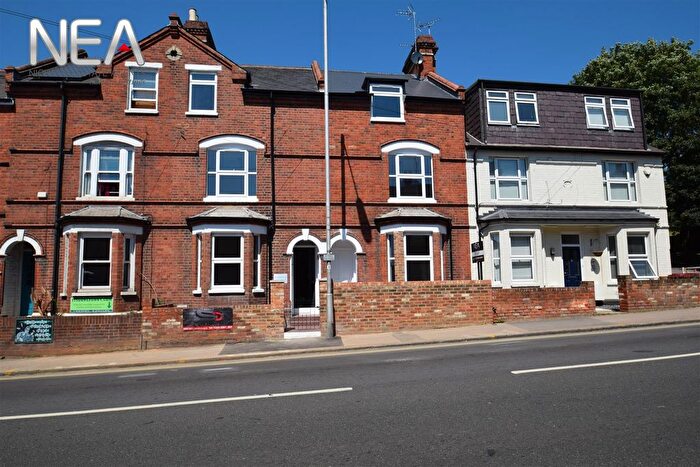 1 Bedroom Flat To Rent In Prospect Street, Caversham, Reading, RG4