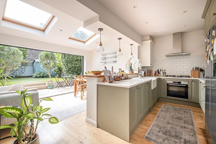 4 Bedroom Terraced House To Rent In Dover House Road, London, SW15