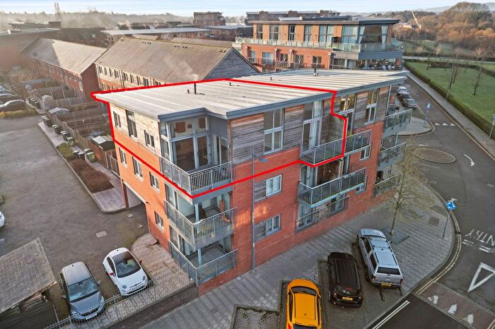 3 Bedroom Flat For Sale In Apartment, Bevington Court, Crossley Road, Diglis, Worcester., WR5