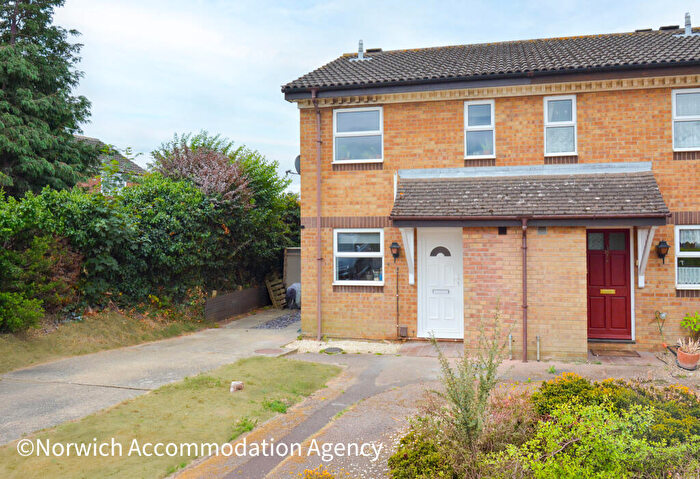 2 Bedroom Semi-Detached House To Rent In Wakehurst Close, Norwich, Norfolk, NR4