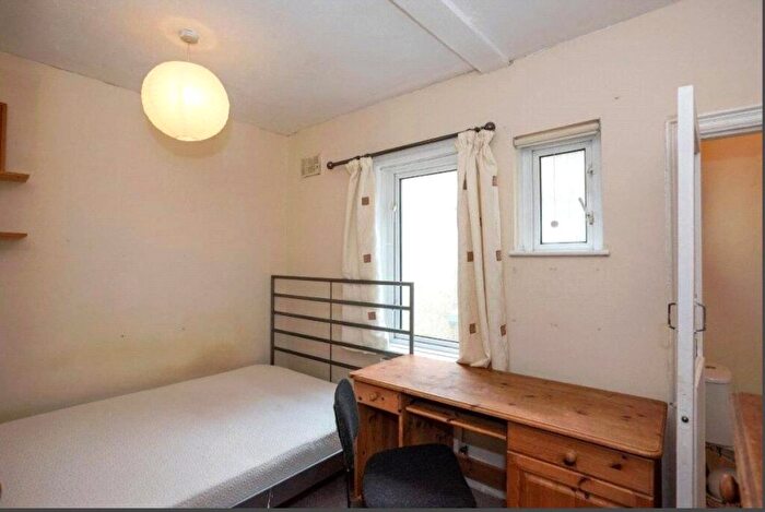 4 Bedroom Terraced House To Rent In Arnold Road, Southampton, Hampshire, SO17