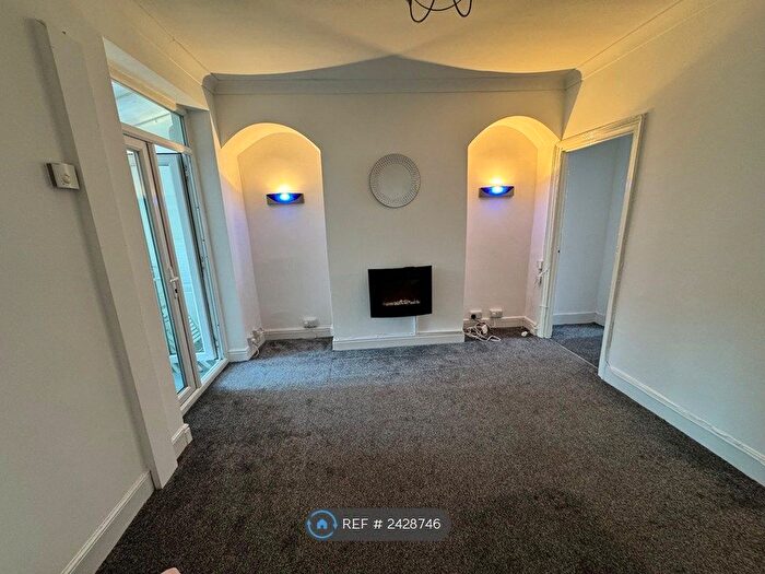 1 Bedroom Flat To Rent In Croydon, Croydon, CR0