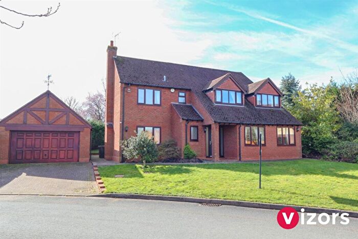 3 Bedroom Detached House For Sale In Hither Green Lane, Abbey Park, Redditch, B98
