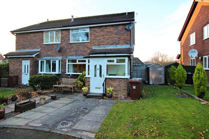 1 Bedroom Terraced House To Rent In Partington Court, Glossop, SK13