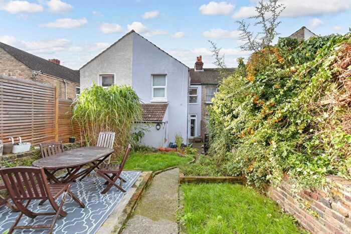 3 Bedroom Terraced House For Sale In Buckland Avenue, Dover, Kent, CT16
