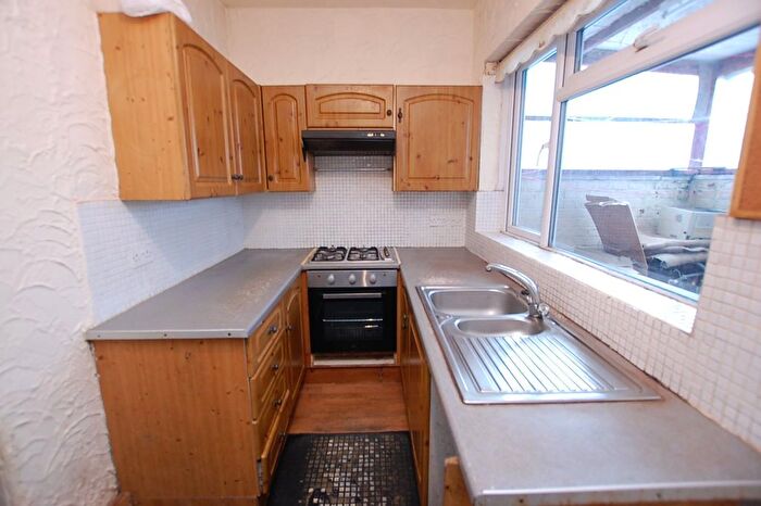 2 Bedroom Terraced House For Sale In Canterbury Street, Ashton-Under-Lyne, Greater Manchester, OL6