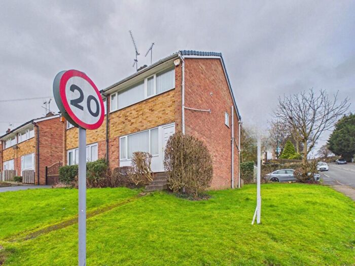 3 Bedroom Semi Detached House For Sale In Summerbridge Crescent, Bradford, BD10