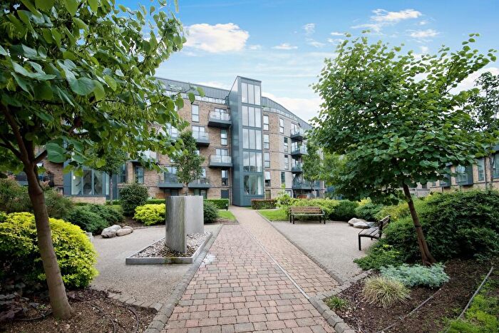 1 Bedroom Flat To Rent In Rookery Court, Ruckholt Road, E10