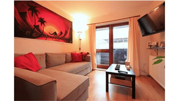 1 Bedroom Apartment To Rent In Christchurch Street, Cambridge, CB1