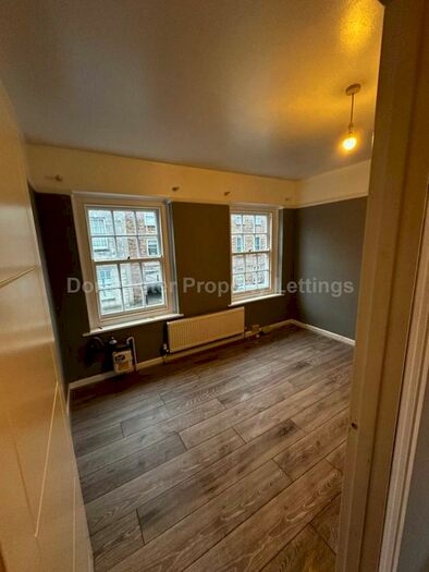 2 Bedroom Flat To Rent In High West Street, Dorchester, DT1