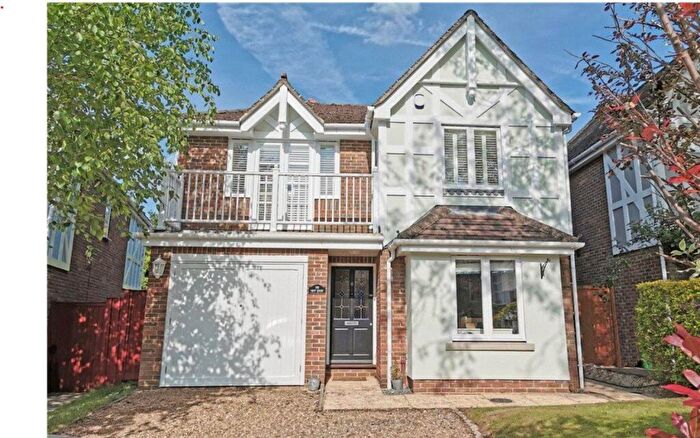 3 Bedroom Detached House To Rent In Rockingham Place, Beaconsfield, HP9